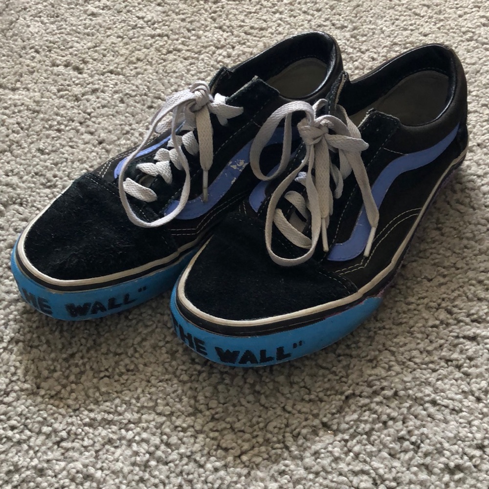 Vans sneakers men’s 6.5 women’s 8